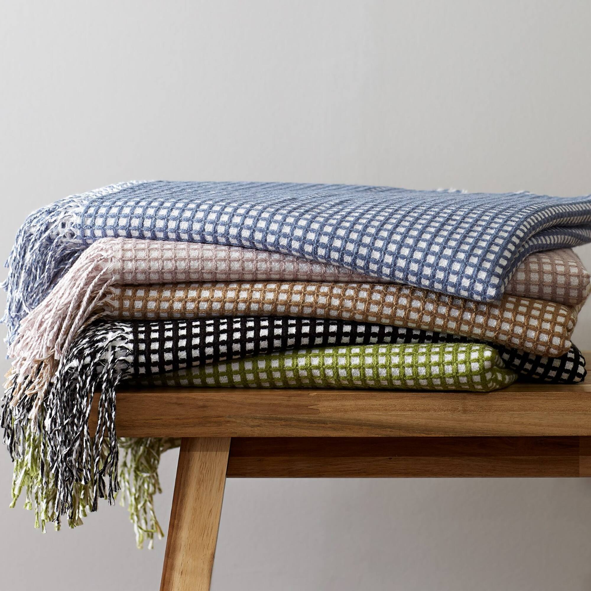 DII® Dusty Lilac & White Waffle Knit Throw